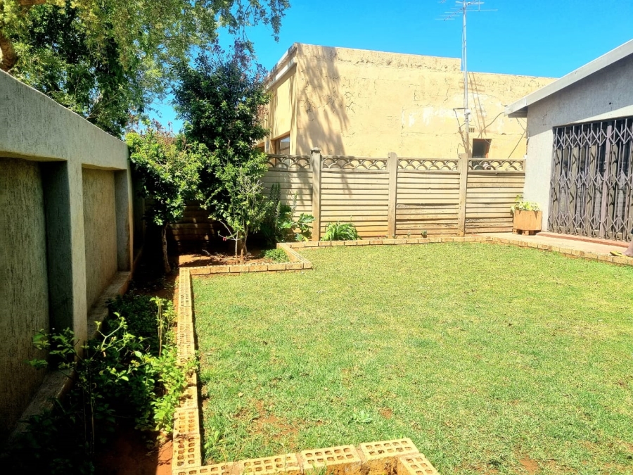 3 Bedroom Property for Sale in Floors Northern Cape